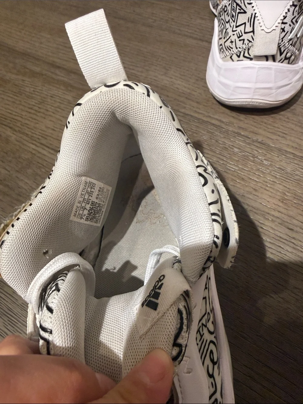 adidas stylish white